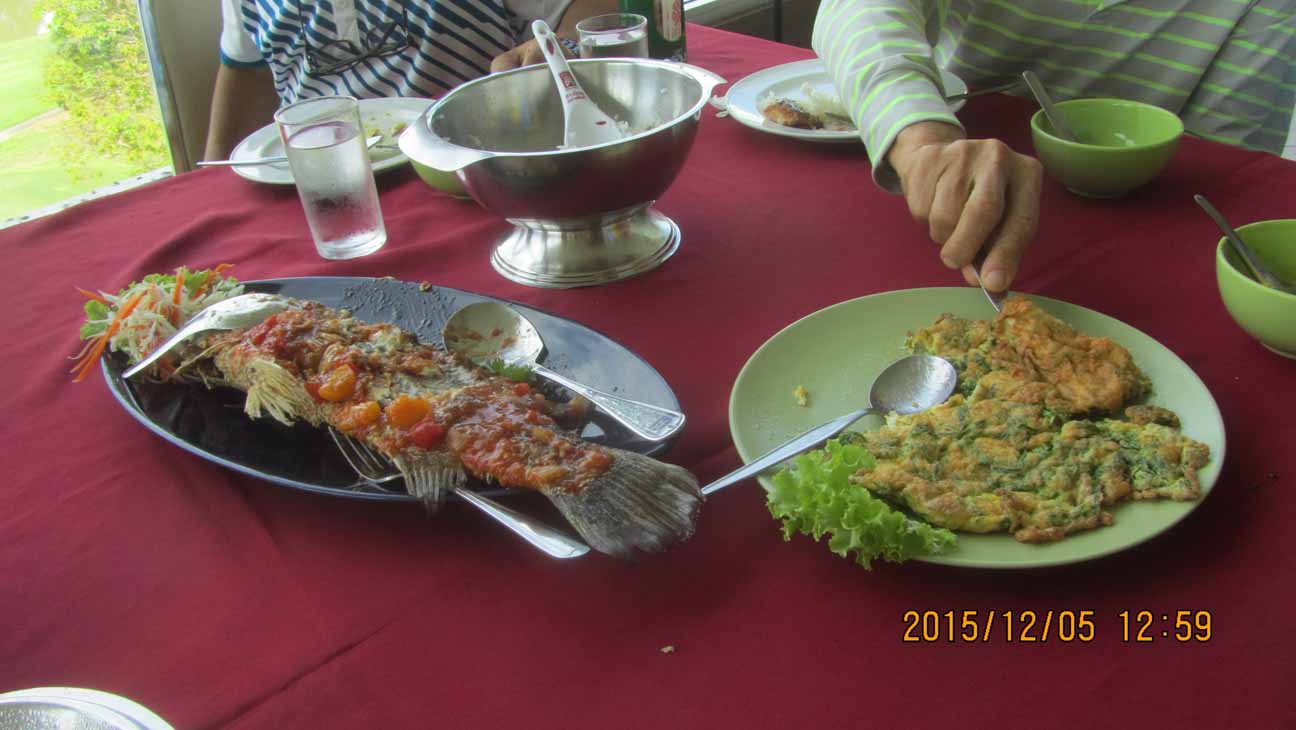 Lunch_at_Buaphud 08.JPG 94.4K